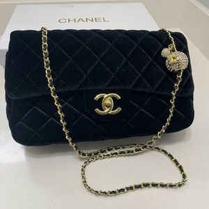 Velvet Black crossbody bag